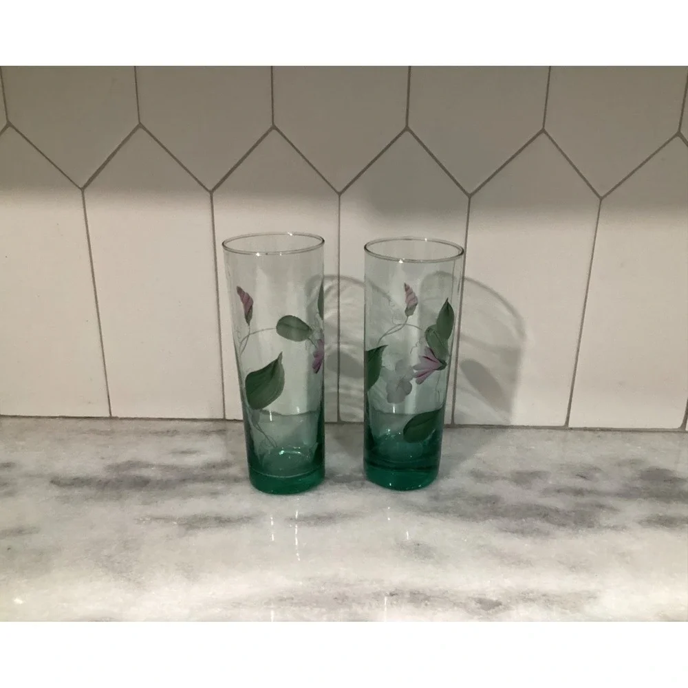 Vintage Fenton Signed 2 Hand Painted Green‎ Floral Highball Tumblers Glasses